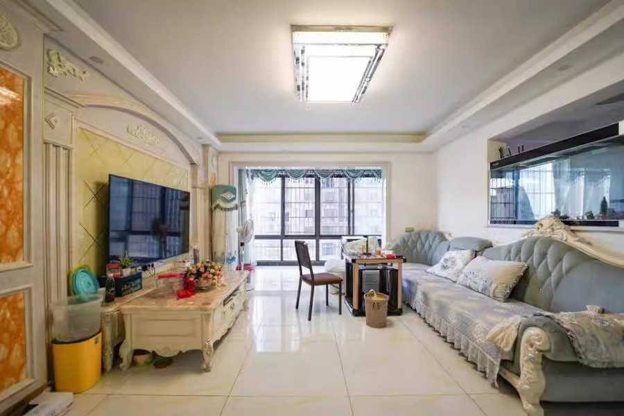 鑫天格林香山苑法拍房3棟1601號(hào)