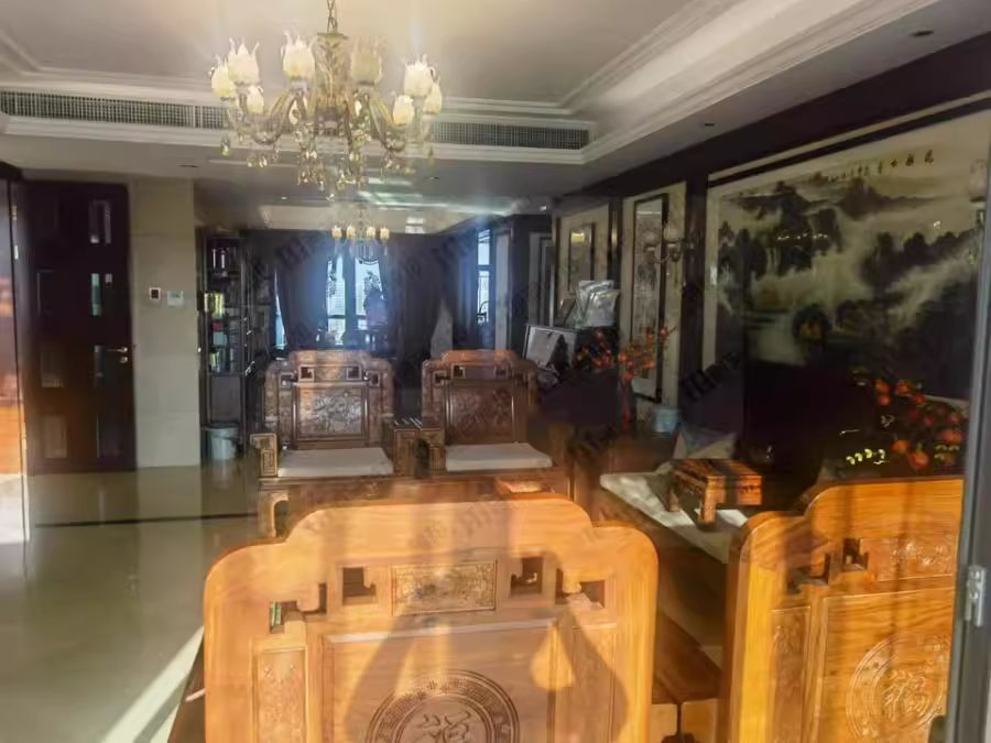 運(yùn)達(dá)中央廣場(chǎng)法拍房4棟2902號(hào)房