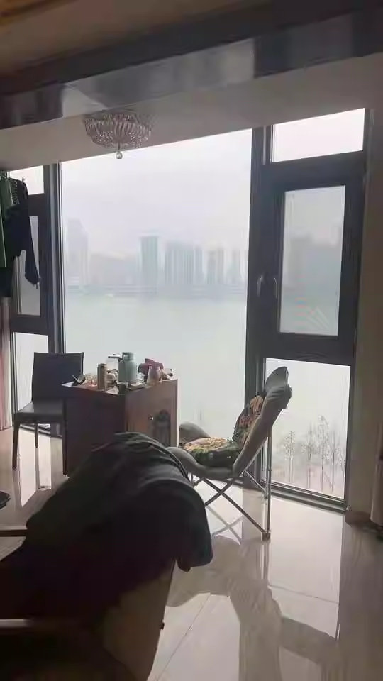 （ 一線江景 雙學位）北辰定江洋法拍房D1-5棟709房